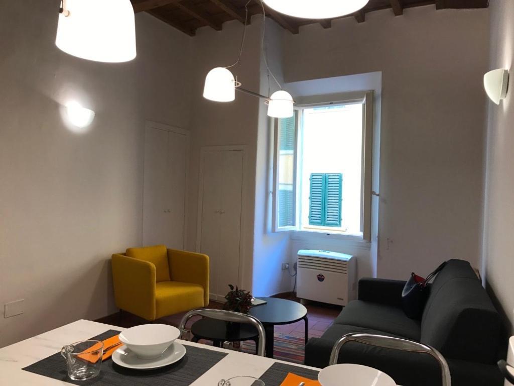 Apartamento Sant'ambrogio Studio *