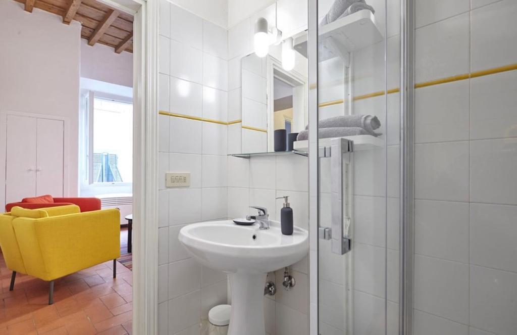 Apartamento Sant'ambrogio Studio *